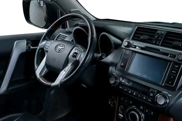 Toyota Land Cruiser 3.0 GX 5 Series