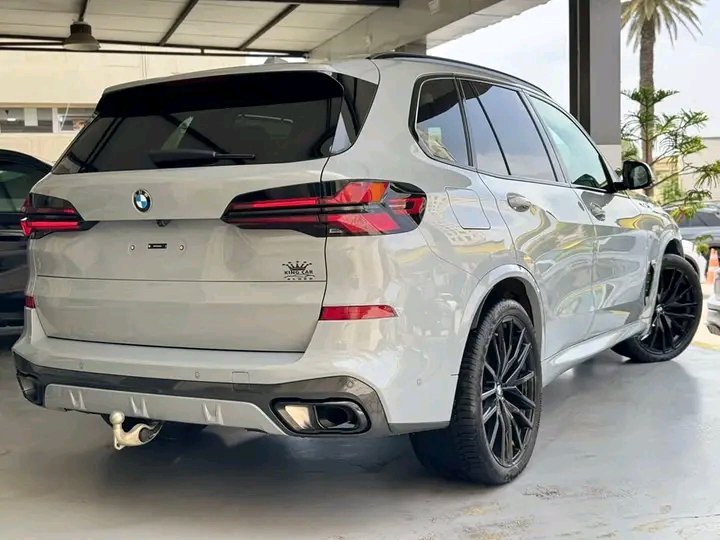 BMW X5 series X5M50d-M package