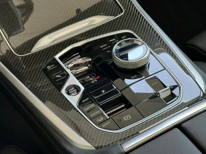 BMW X5 series X5M50d-M package