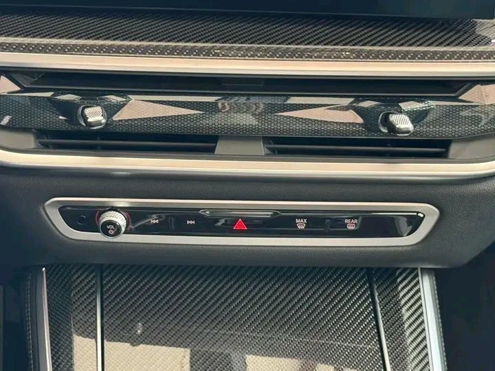 BMW X5 series X5M50d-M package