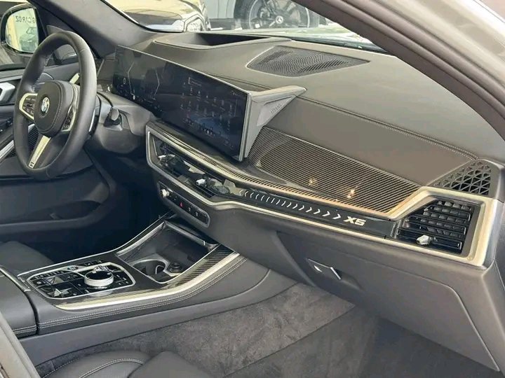 BMW X5 series X5M50d-M package