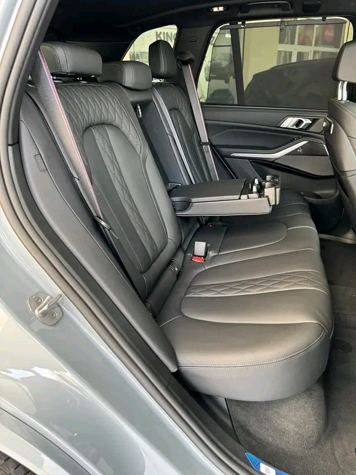 BMW X5 series X5M50d-M package