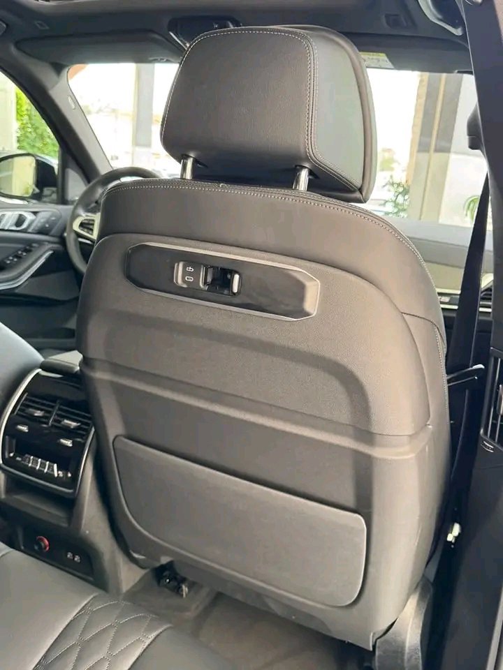 BMW X5 series X5M50d-M package