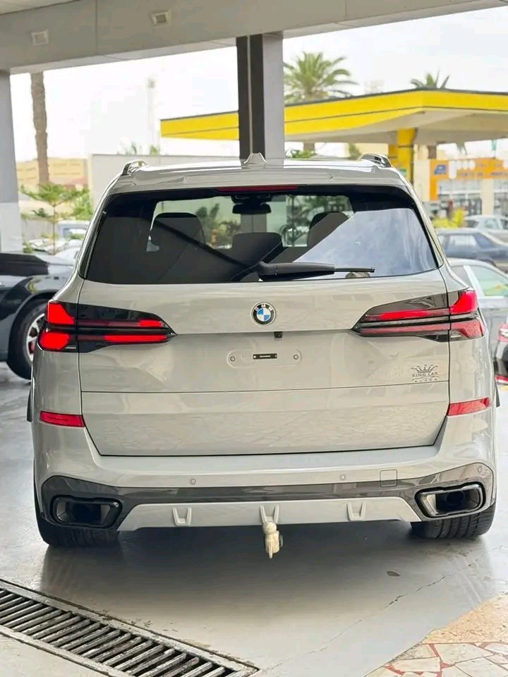 BMW X5 series X5M50d-M package