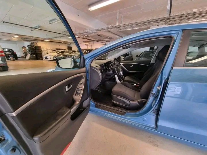 1749124374850.jpg Hyundai i30