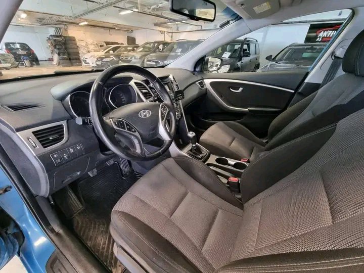 1749124379415.jpg Hyundai i30