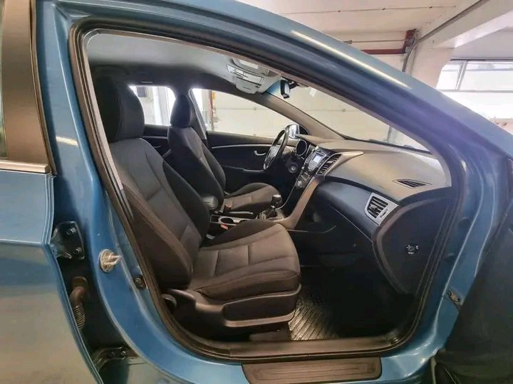 1749124382444.jpg Hyundai i30