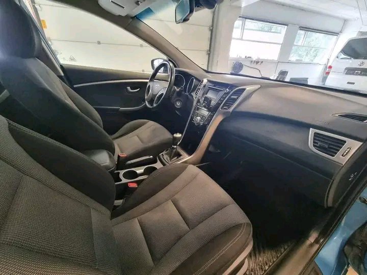 1749124385382.jpg Hyundai i30