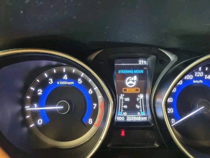 1749124402082.jpg Hyundai i30