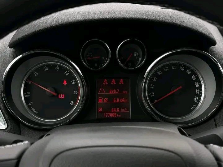 Opel Mokka 1.6l DAB+