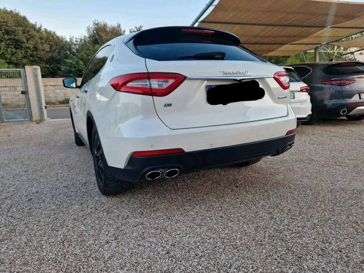 1749811204201.jpg Maserati Levante