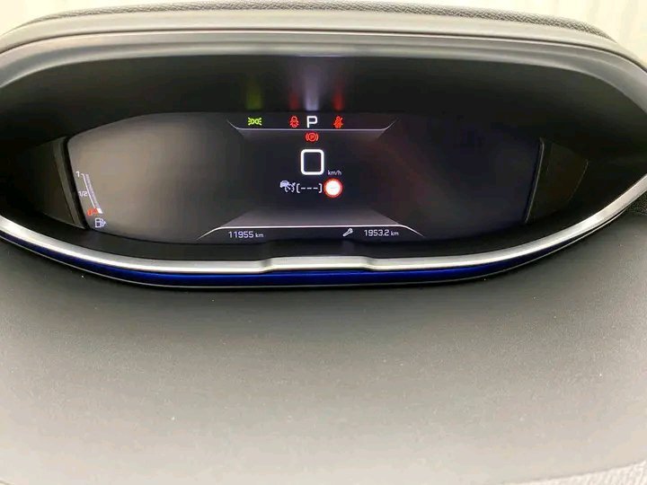 1751022260326.jpg Peugeot 5008 GT