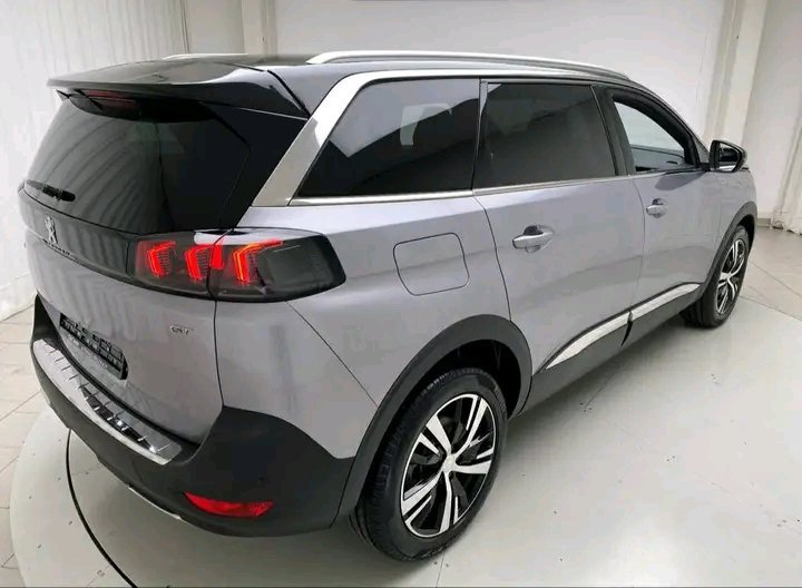 1751022373235.jpg Peugeot 5008 GT