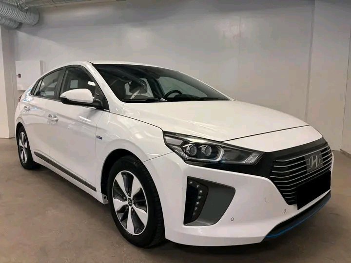 1751024364724.jpg Hyundai IONIQ Hybrid Premium