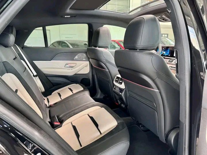 1751025566424.jpg Mercedes-Benz GLE 63 S AMG 4M+ Coupe