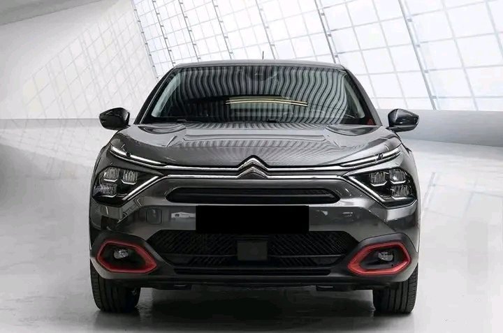 Citroën C4 PureTech Shine