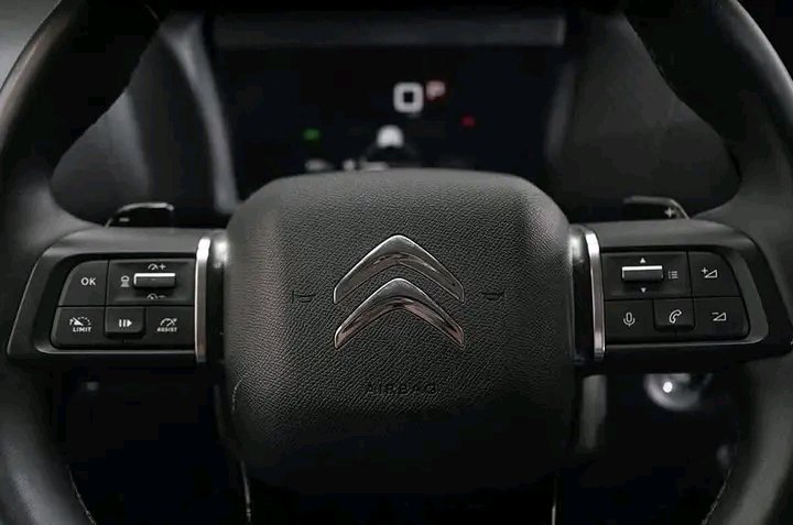 Citroën C4 PureTech Shine